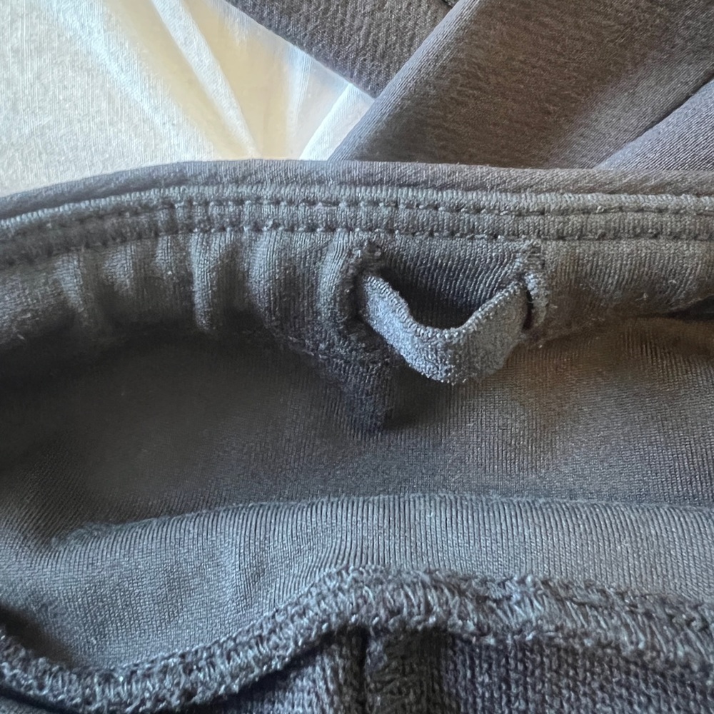 ATHLETA Headlands Hybrid Trek tights SIZE:4P - Picture 14 of 15